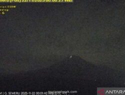 Status Awas Semeru Bertahan, Gempa Letusan Tembus 157 Kali