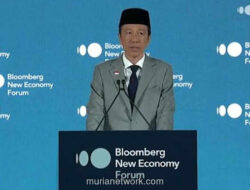 Jokowi Pilih Panggung Global di Tengah Badai Kasus Ijazah