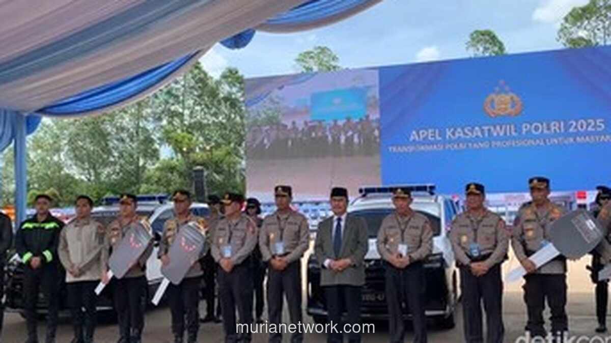 Polri Luncurkan Jaket Taktikal dan Ribuan Unit Patroli Baru di Kawah Cikeas