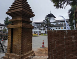 Gerbang Gedung Sate Berubah Wajah, Mirip Pintu Kerajaan