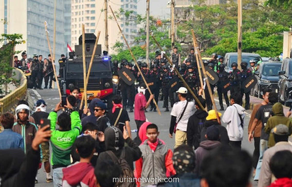 MK Pangkas Tugas Perwira Polri di Lembaga Sipil, Reformasi atau Gangguan Operasional?