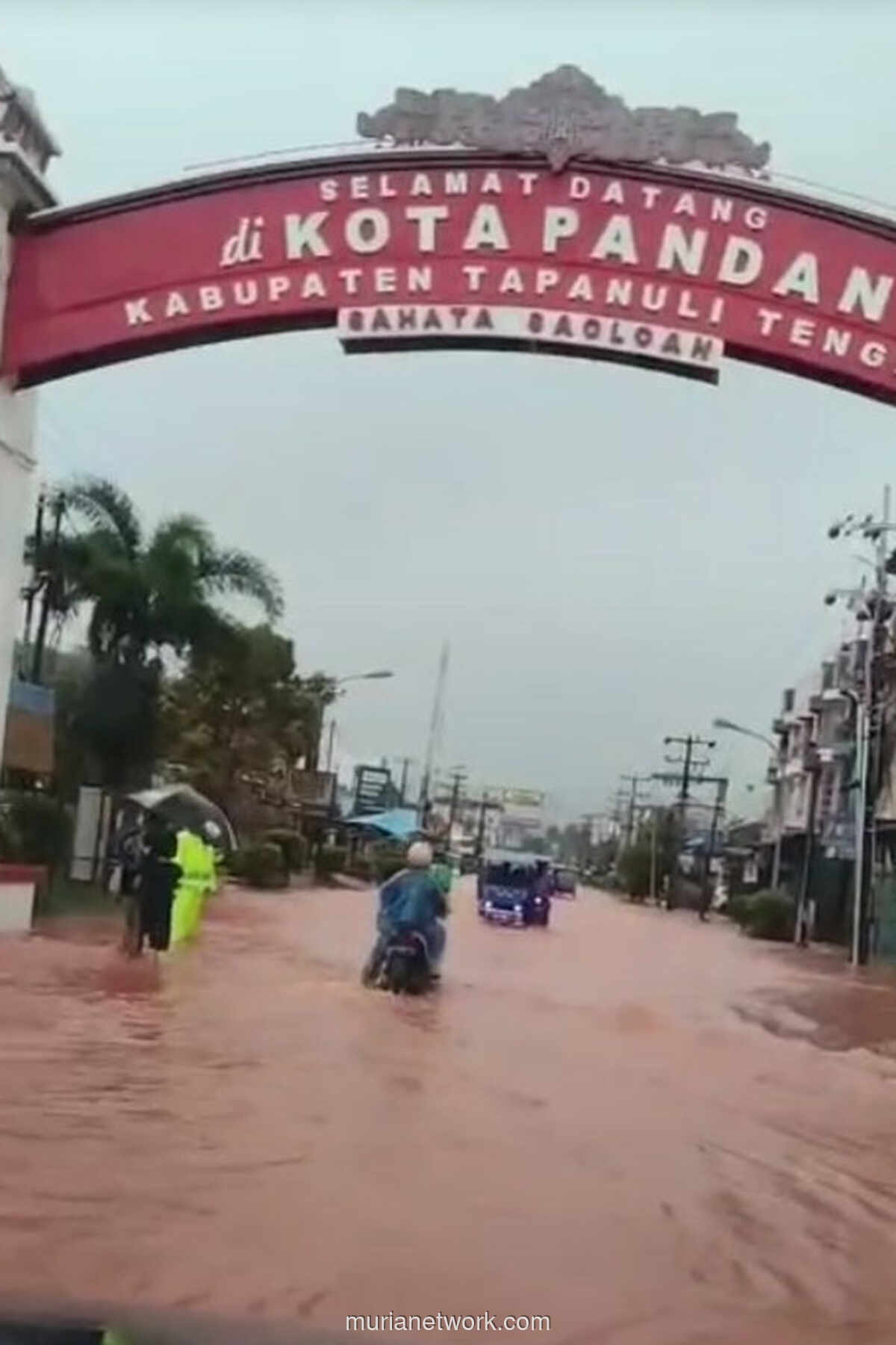 Banjir Bandang Tapanuli Tengah Tewaskan Empat Jiwa, Permukiman Masih Tergenang
