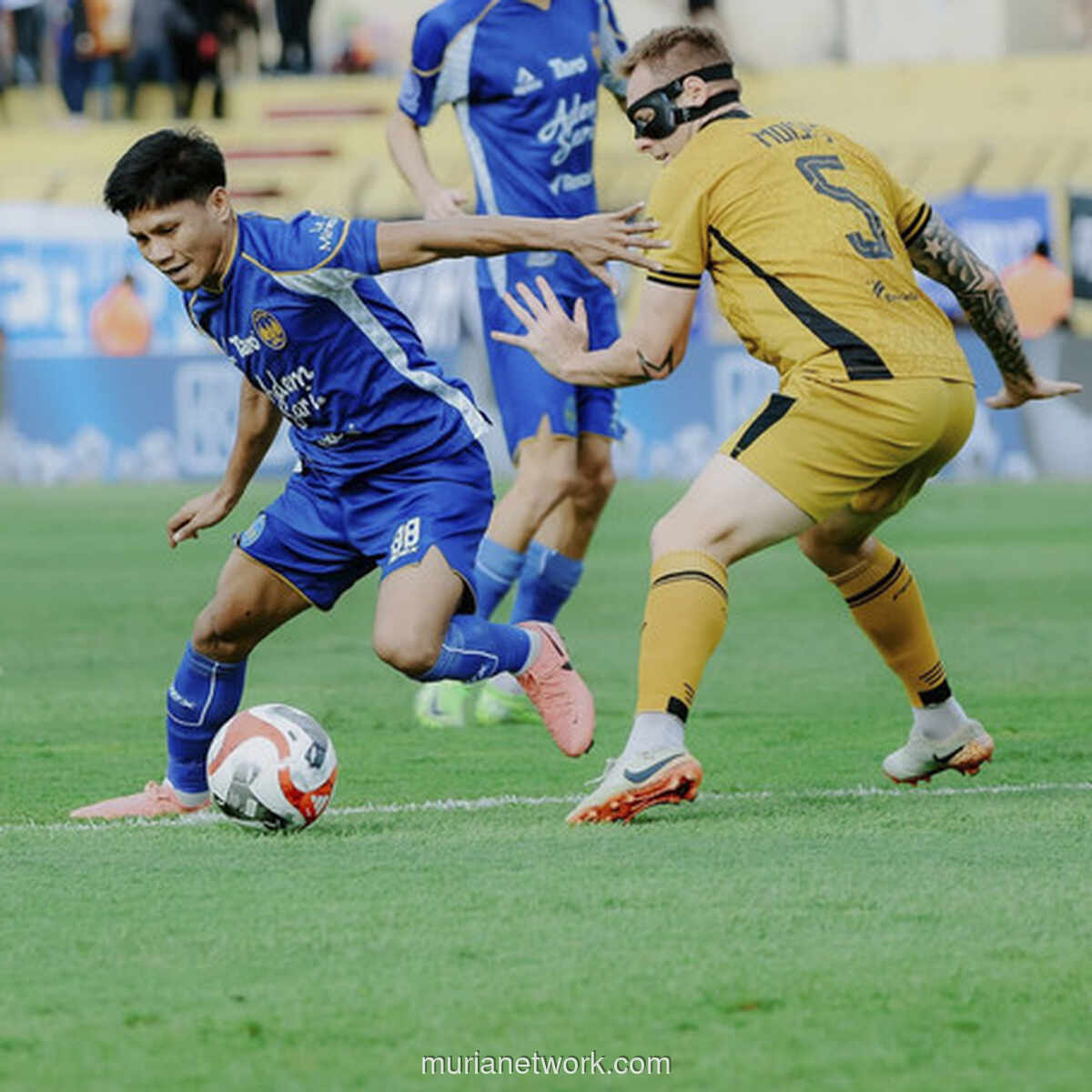 Delapan Kartu Kuning Warnai Kemenangan Sengit PSIM Atas Bhayangkara