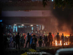 25 Demonstran Dihadiahi Dakwaan JPU Usai Ricuh Gedung DPR