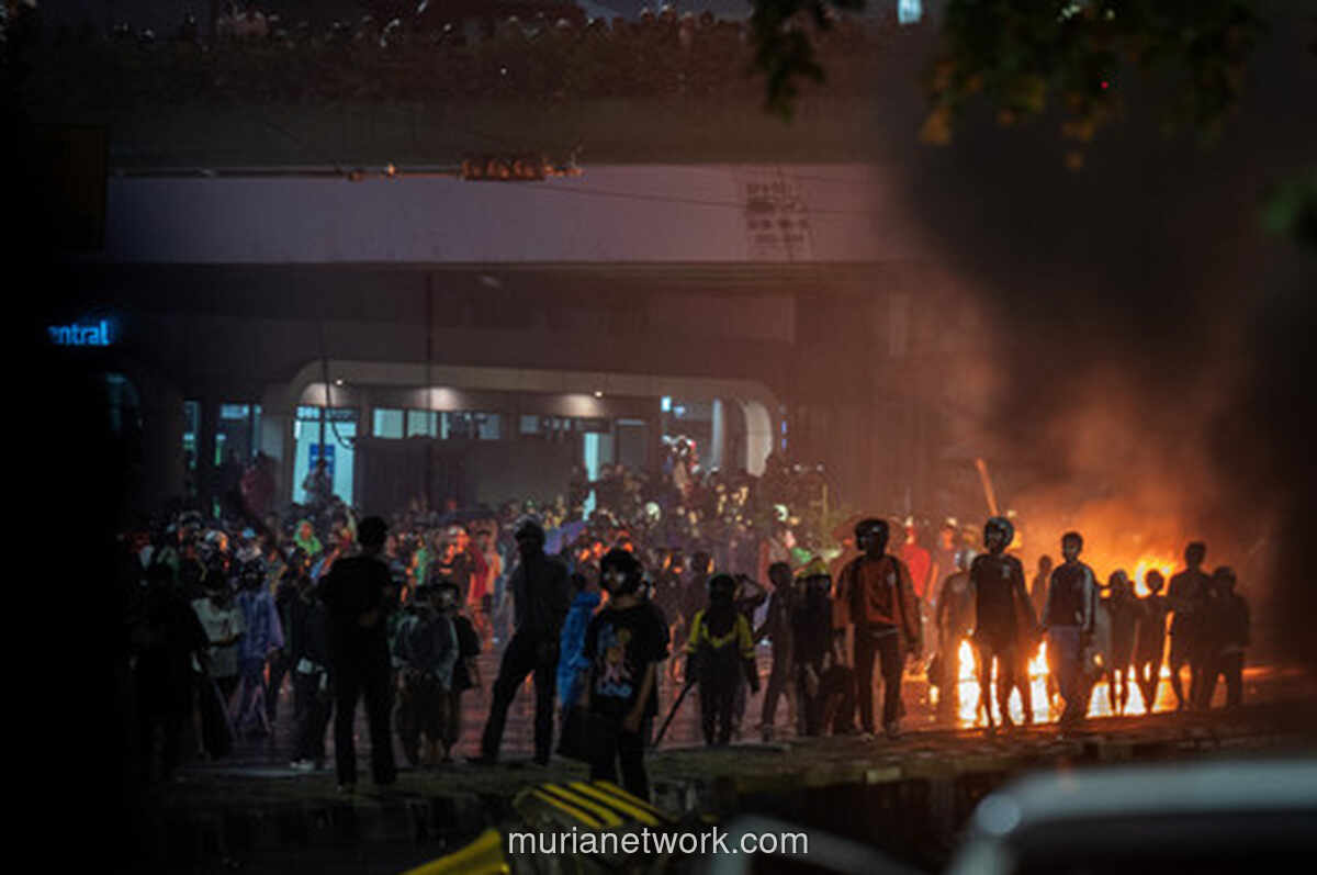 25 Demonstran Dihadiahi Dakwaan JPU Usai Ricuh Gedung DPR