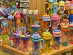 LIVE Siapkan Strategi Baru untuk Bangkit dari Tren Penurunan Laba