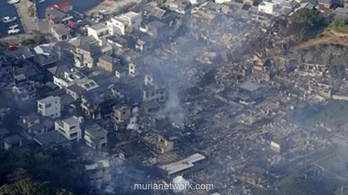 Kobaran Api Lahap Permukiman Oita: 170 Bangunan Hangus, Satu Warga Dinyatakan Hilang