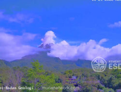 Merapi Luncurkan Awan Panas, Warga Diimbau Tingkatkan Kewaspadaan