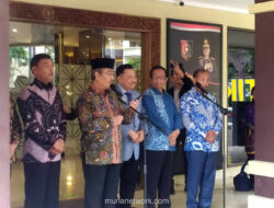 Walk Out Ricuh Warnai Audiensi Reformasi Polri, Tiga Tersangka Dilarang Bicara