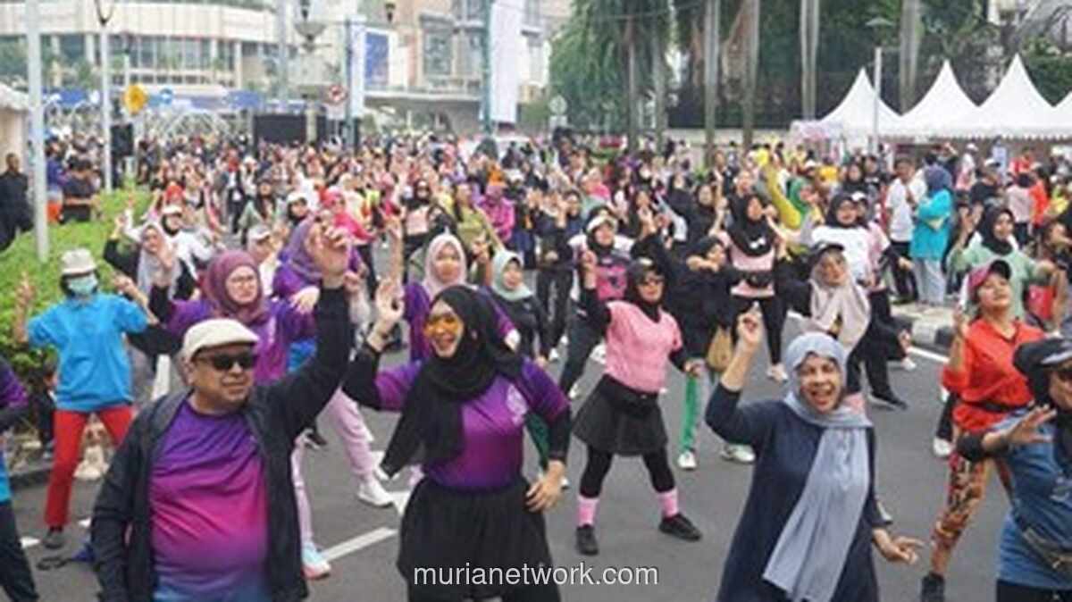 Meriahnya CFD HI, Booth Marshmallow Ini Ludes Terjual Sebelum Siang