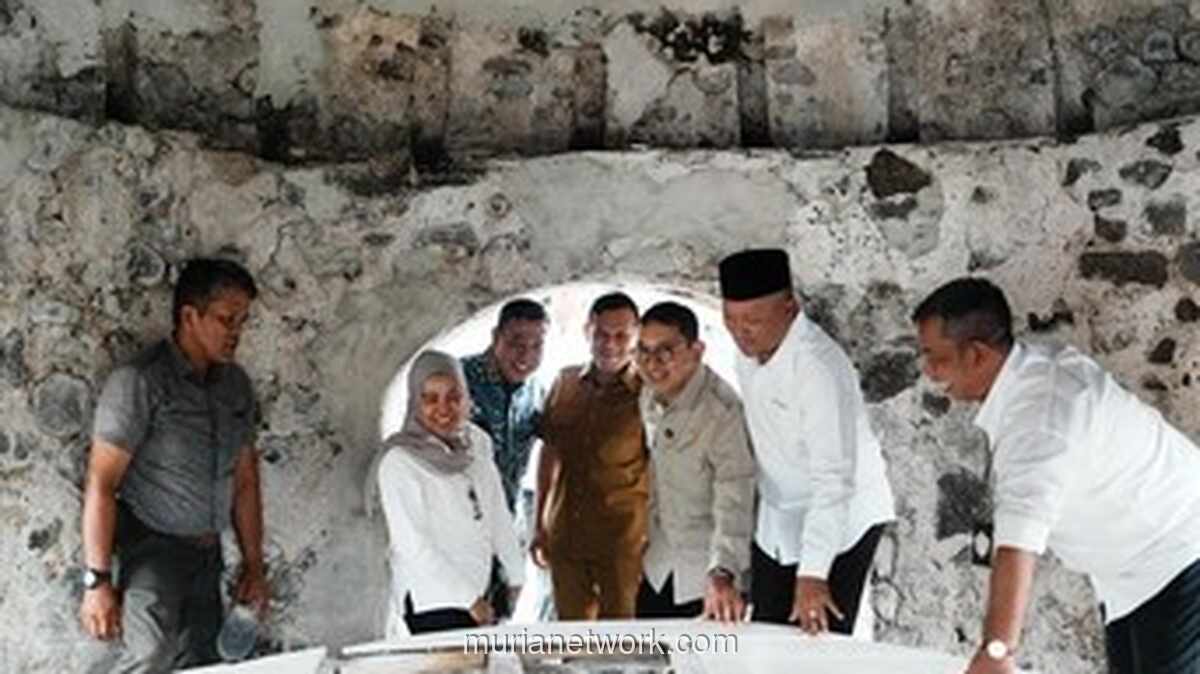 Fadli Zon Tinjau Langsung Keperkasaan Benteng Indrapatra, Usulkan Revitalisasi