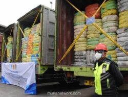 Praktik Pungli Ratusan Miliar Terungkap di Balik Tren Thrifting