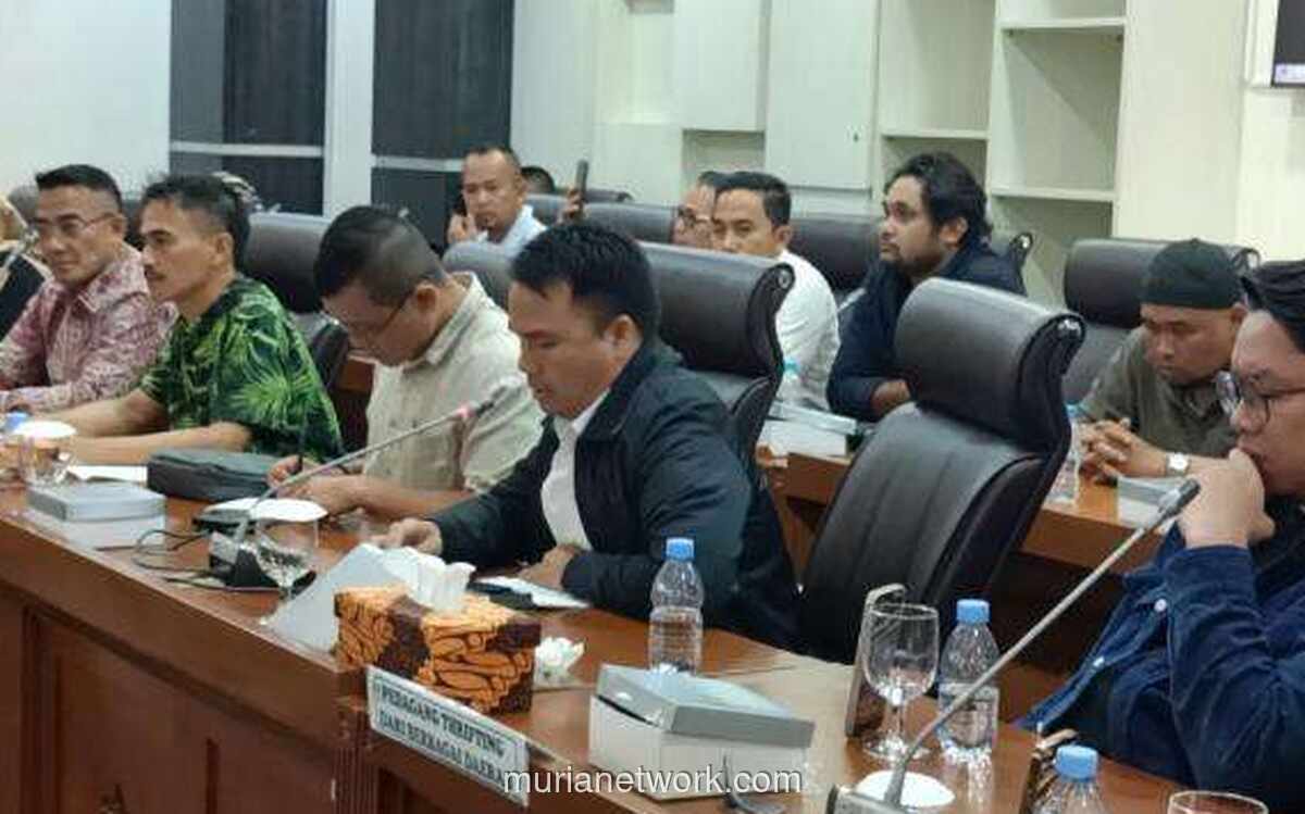 7,5 Juta Mata Pencaharian Terancam, Pedagang Thrifting Serukan Legalisasi ke DPR