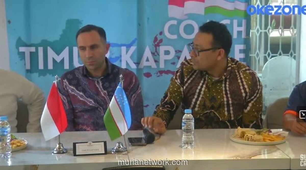 Kapadze Salat Jumat di Istiqlal, Tegaskan Kunjungan Liburan Bukan Urusan Timnas