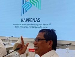 Bila Soeharto Kembali: Stabilitas dan Tangan Besi untuk Ekonomi yang Carut-Marut