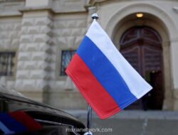 Biaya Daur Ulang Picu Harga Mobil Rusia Melambung, Pasar Diprediksi Capai Titik Terendah