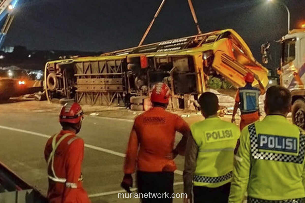 Kecelakaan Maut di Tol Krapyak: STNK dan SIM Sopir Bus Dipertanyakan