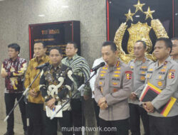 MoU Kemenhut-Polri Langsung Diuji: Gelondongan Kayu Banjir Sumatera Jadi Kasus Perdana