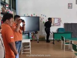 Gegana Brimob Buru Ancaman Bom di Sepuluh Sekolah Depok