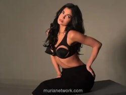 Kylie Jenner Buka Suara: Derita Tiga Tahun Pasca Melahirkan Akhirnya Terobati