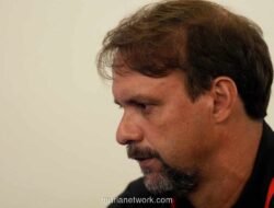 Mauricio Souza Tutup Mulat Soal Wasit, Soroti Performa Buruk Persija di Padang