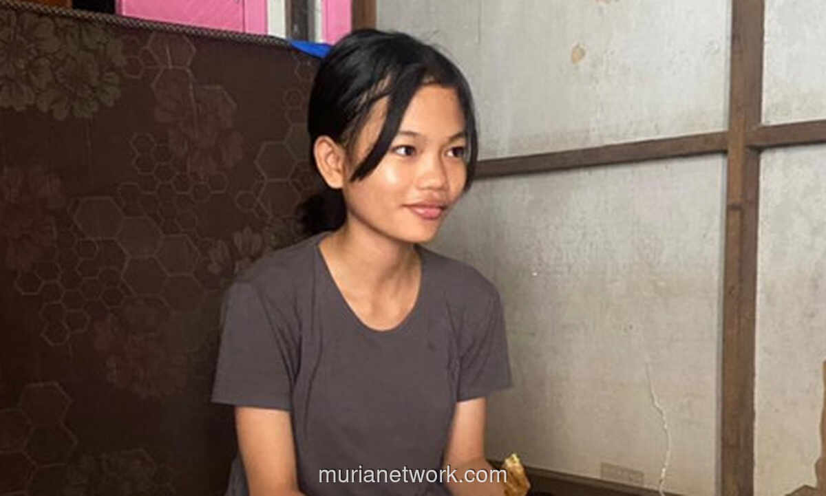 Kisah Fitri: Bertahan di Atas Rawa, Menghidupi Mimpi di Tengah Sunyi