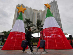 Paduan Suara Natal Menghidupkan Semangat Perayaan di Bundaran HI