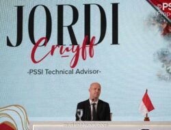 Bosz Bocorkan Niat Lama Jordi Cruyff Gabung Ajax, PSSI Masih Gelap