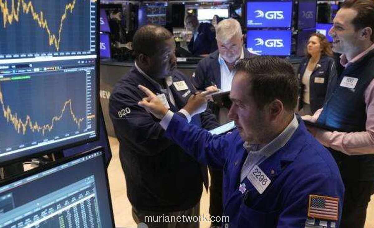 Wall Street Berakhir Terbelah: Nasdaq Bertahan Hijau di Tengah Koreksi Indeks Lain
