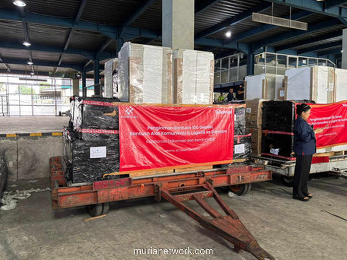 Genset dan Ponsel Gratis Dikirim untuk Pulihkan Komunikasi di Wilayah Bencana Sumatera