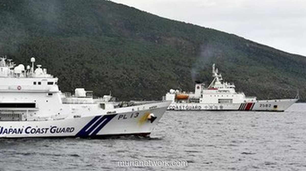 Kapal China Masuk Perairan Klaim Jepang, Ketegangan Senkaku-Diaoyu Kembai Meningkat