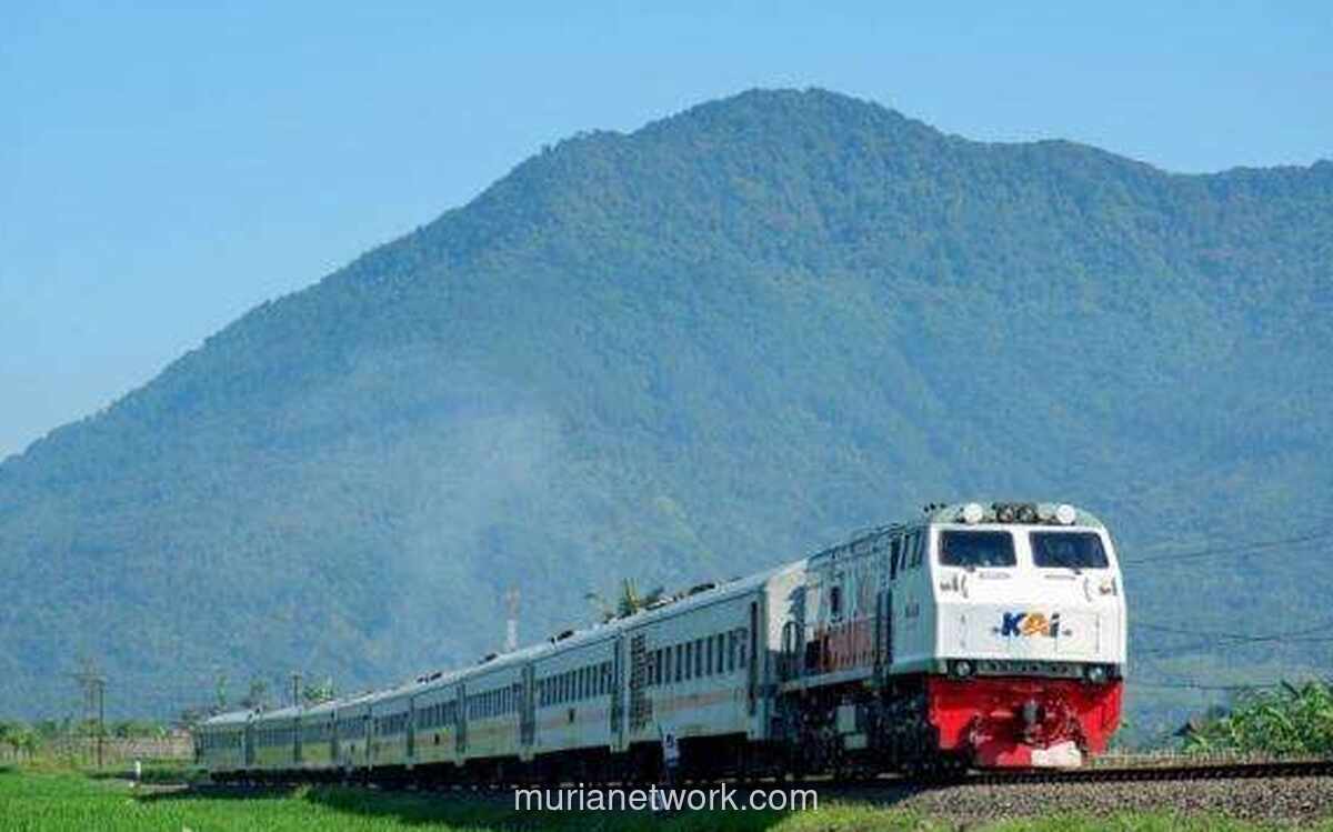 KAI Gelar Inspeksi Jalur Kereta Jelang Libur Nataru 2025