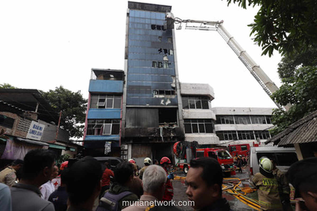 Gubernur Turun Langsung, 22 Nyawa Melayang dalam Kebakaran Gedung Terra Drone