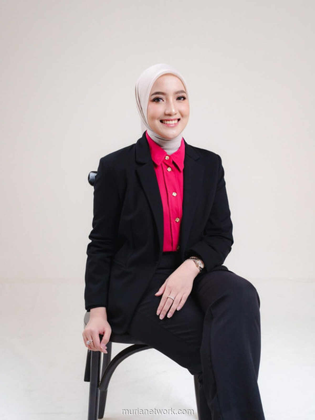 Dari Jari ke Parlemen: Kisah Doktor yang Menguak Politik Digital Gen Z