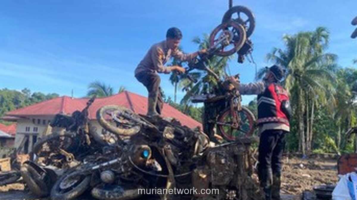 Bangkai Motor Berjejer di Palembayan, Bukti Amukan Banjir Bandang