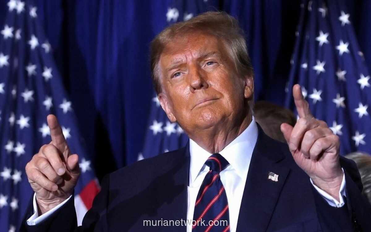Trump Persempit Daftar Calon Ketua Fed, Soroti Dua Kevin