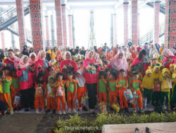 700 Anak Pontianak Riang Belajar Lewat Permainan di Rumah Radakng