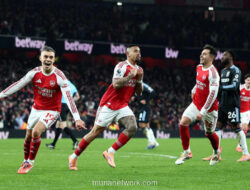 Arsenal Hancurkan Aston Villa 4-1, Kokohkan Tahta di Puncak Klasemen