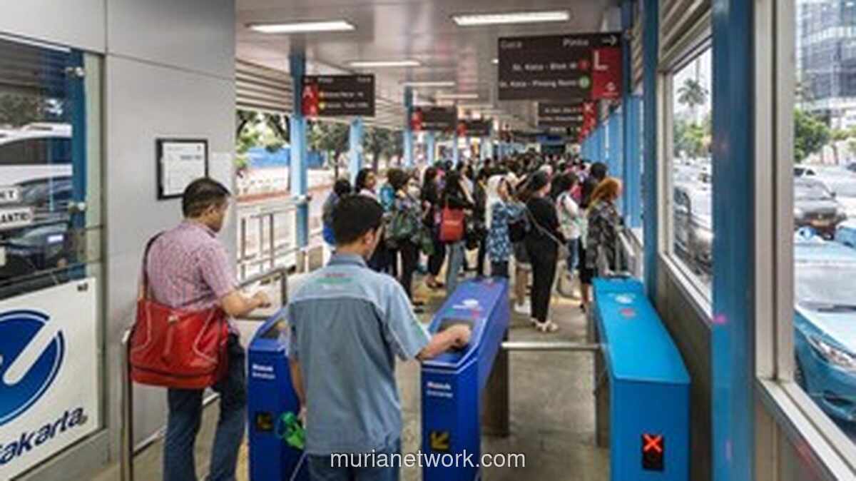 TransJakarta, MRT, dan LRT Gratis di Malam Tahun Baru Jakarta