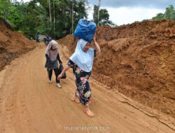 Duka di Balik Reruntuhan, Yusra Bangkit Jadi Penolong di Tengah Luka