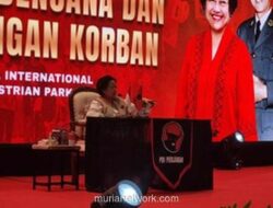 Megawati Geleng-geleng Lihat Gudang Bantuan: Isinya Cuma Mie Instan, Mau Dimasak Pakai Apa?