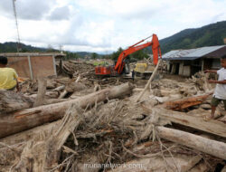 Korban Tewas Banjir Sumatera Tembus 1.137 Jiwa, 163 Masih Hilang