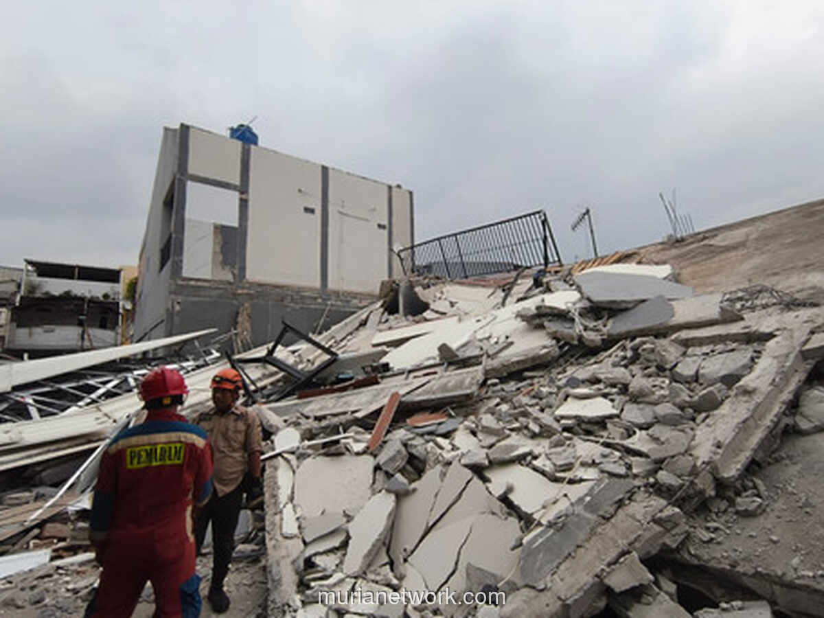 Atap Parkiran Ambruk di Koja, Hanya Selangkah dari Anak-anak yang Sedang Bermain