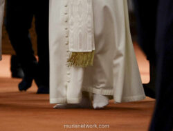 Paus Leo XIV Kunjungi Masjid Biru, Tapi Tolak Ajakan Berdoa