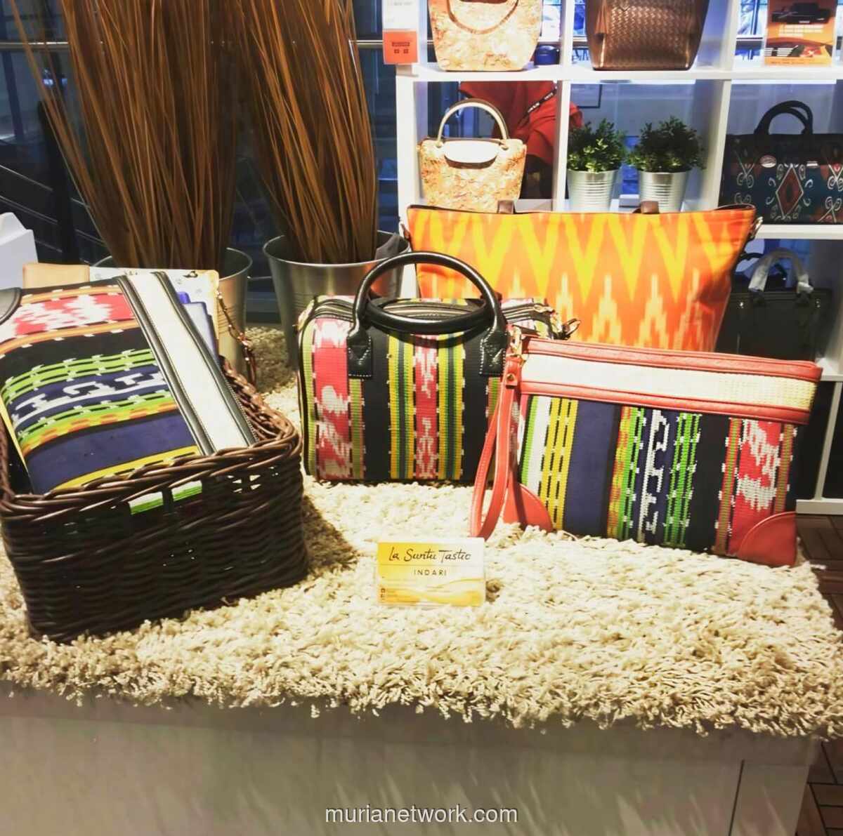 Dari Tenun ke Tas Modern: Kisah UMKM Depok yang Naik Kelas Berkat BRI