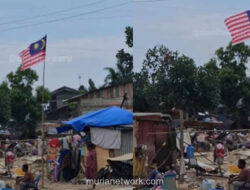 Bendera Malaysia Berkibar di Tenda Pengungsi Aceh, Simbol Ketiadaan Negara?