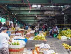 Pasar Kramat Jati Bangkit, Kios Darurat Mulai Beroperasi