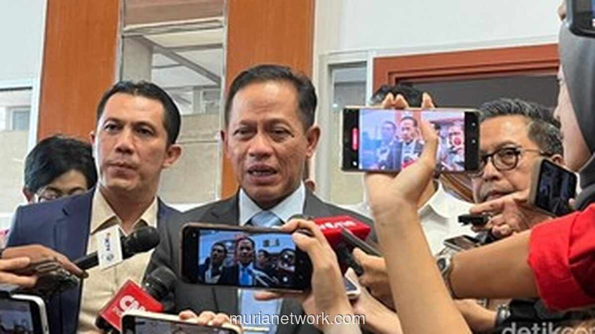 Hanif Faisol Nurofiq Minta Dukungan Publik di Tengah Hujatan Pecat