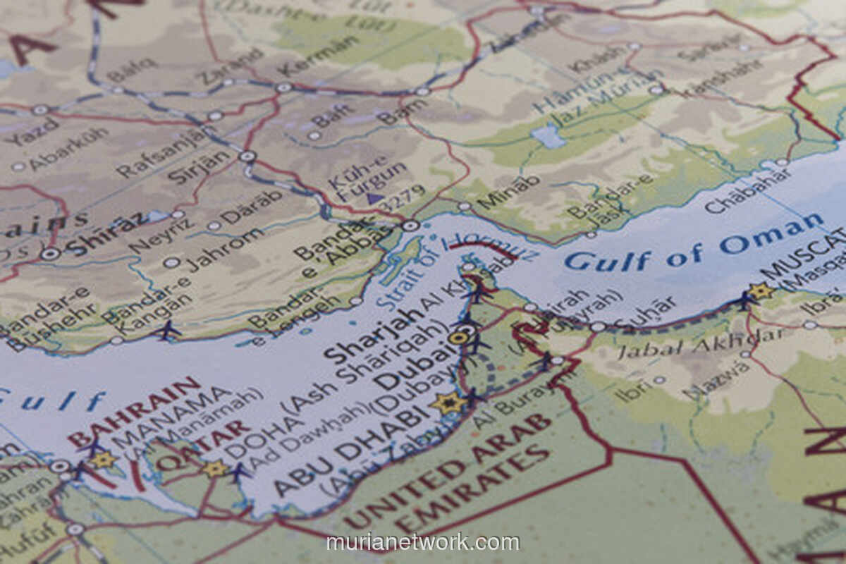 Selat Hormuz: Ketika Jalur Minyak Global Dijadikan Panggung Krisis Abadi