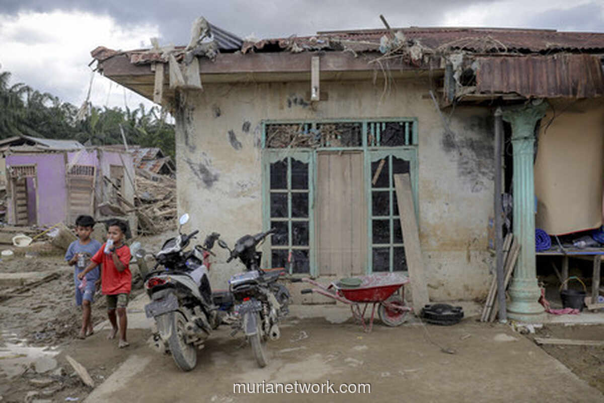 Warga Sumatera Dapat Upah Langsung dari Negara Usai Bantu Bersihkan Puing Bencana